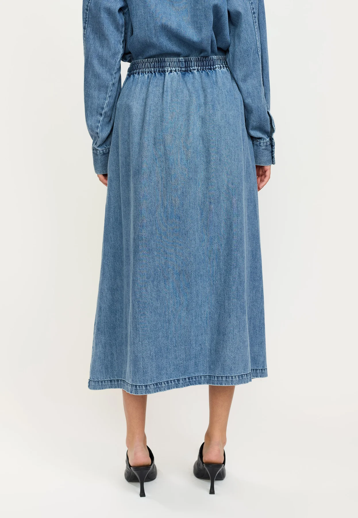 
                  
                    SRKEIRA Dunkelblauer Jeans-Midirock
                  
                