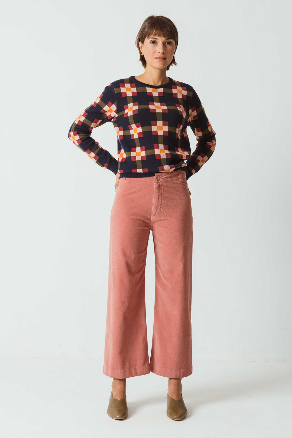 IRUNTZA Vintage Rose Trousers