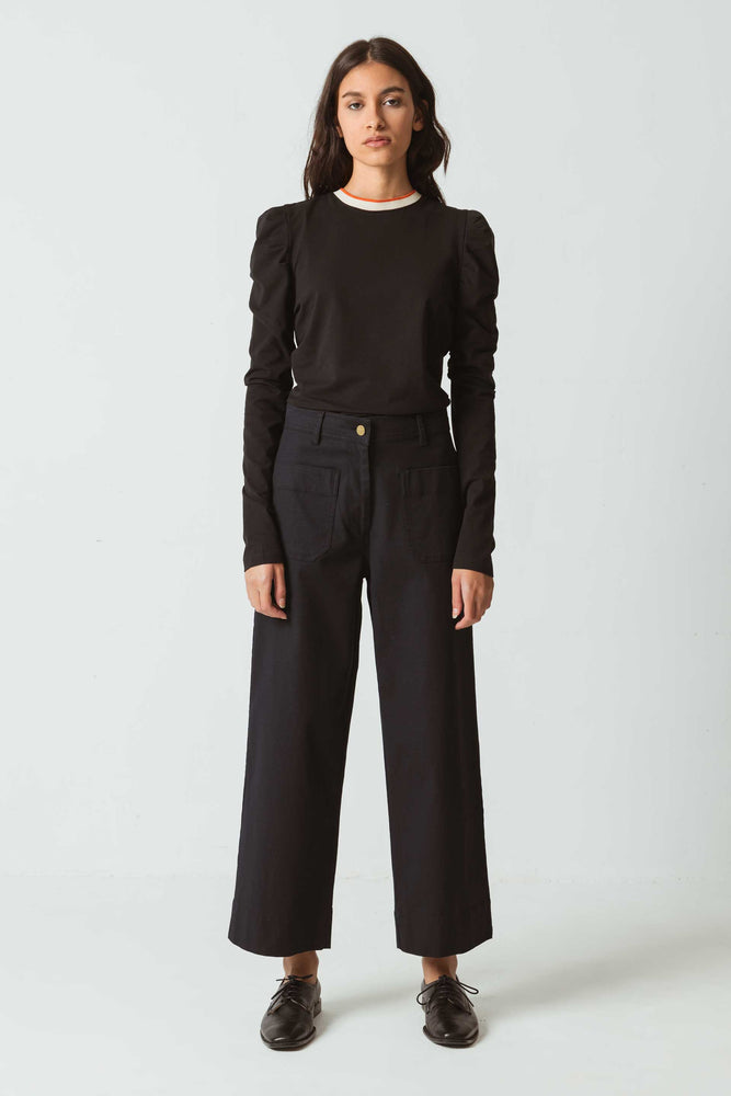 
                  
                    MARIARTZE Black Trousers
                  
                