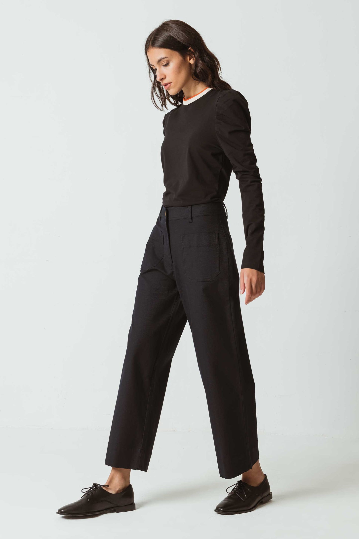
                  
                    MARIARTZE Black Trousers
                  
                
