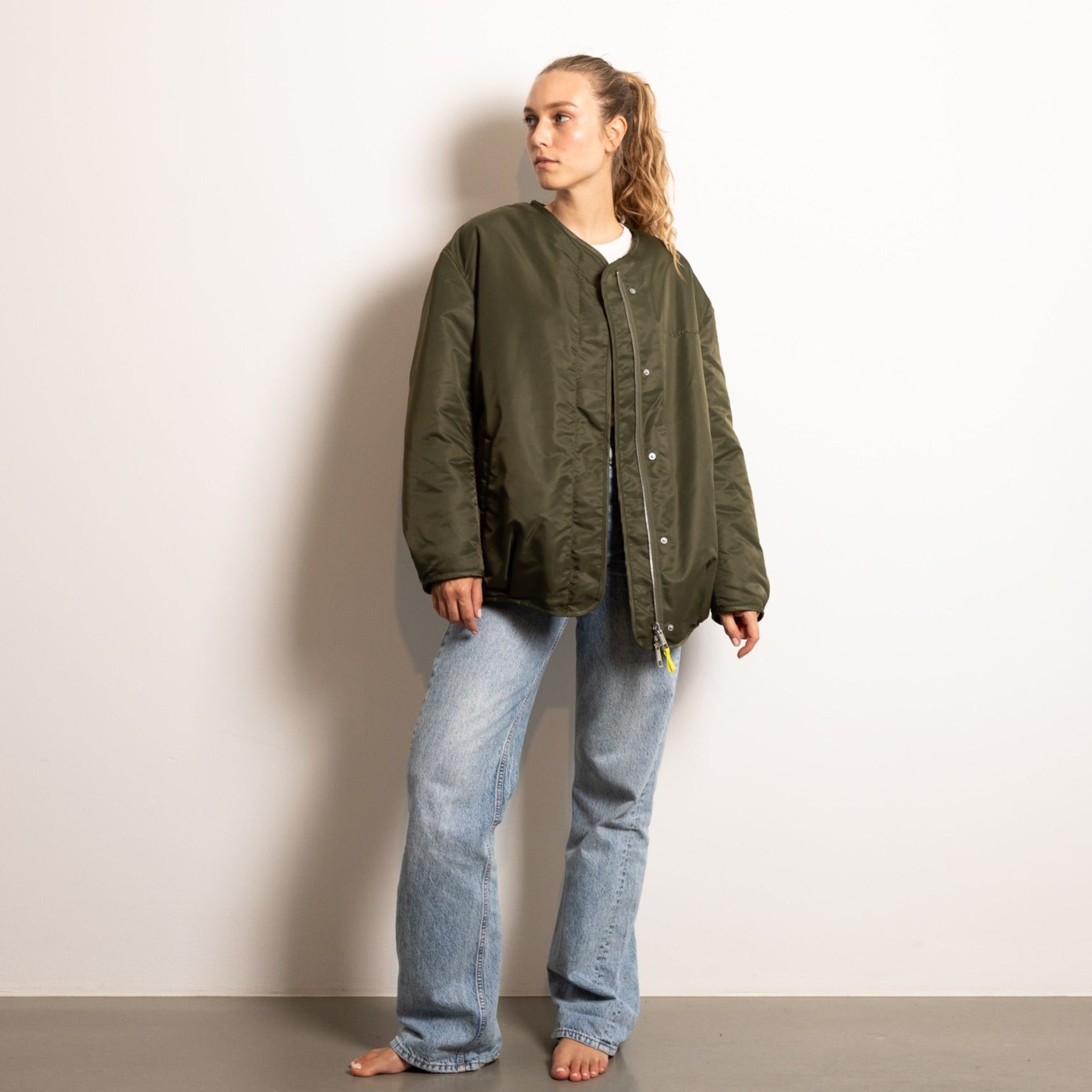 NAVY OLIVE LEO REVERSIBLE BOMBER JACKET – Victoria met Albert
