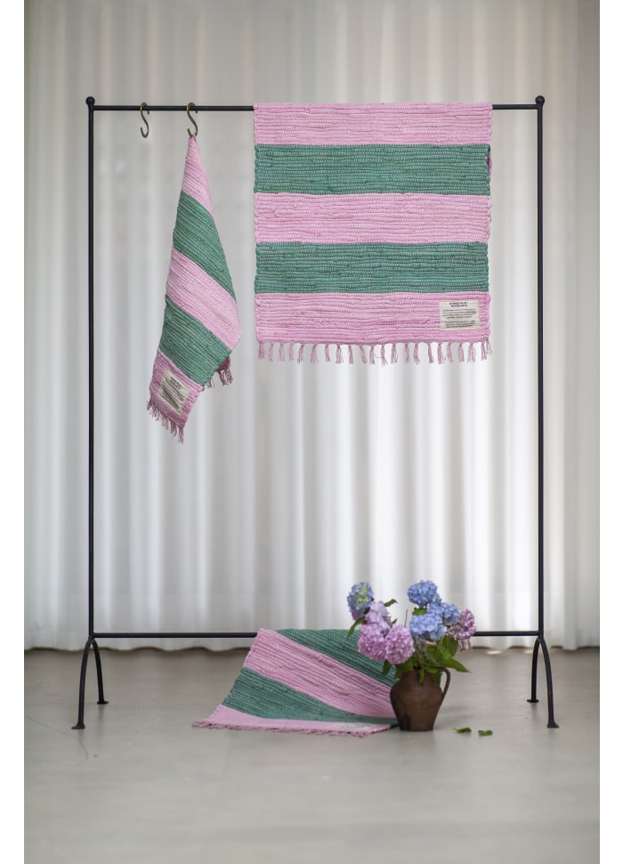 
                  
                    CHINDI Large Pink Grass Rug
                  
                