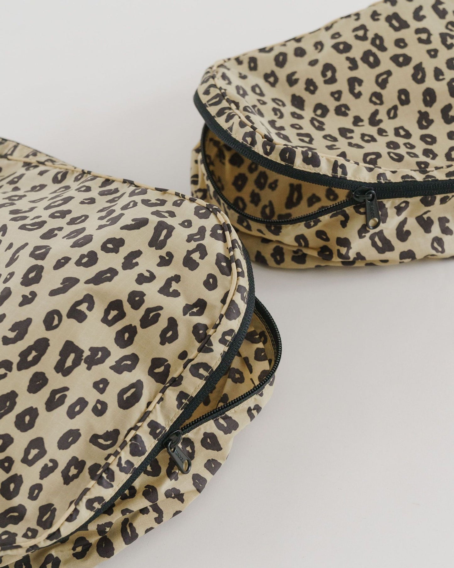 
                  
                    STORAGE CUBE SET Honey Leopard Bag
                  
                