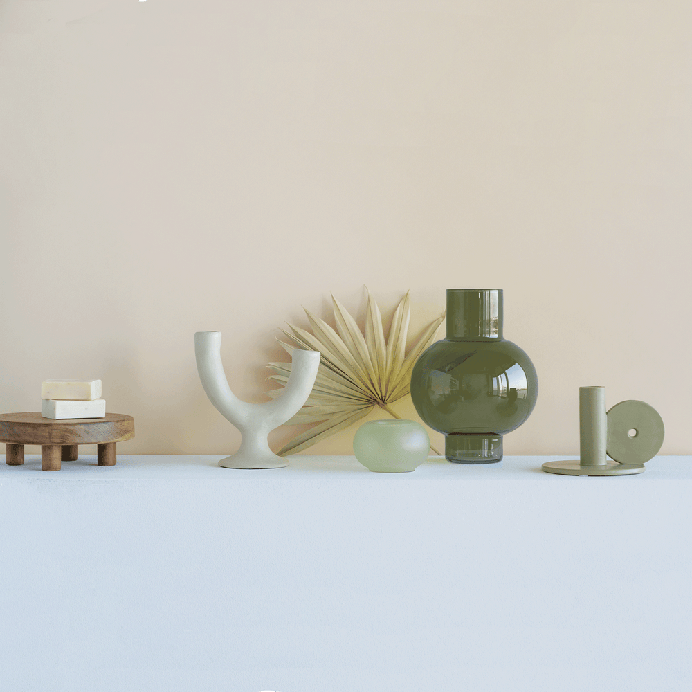 
                  
                    Duck Green Tummy A Vase
                  
                