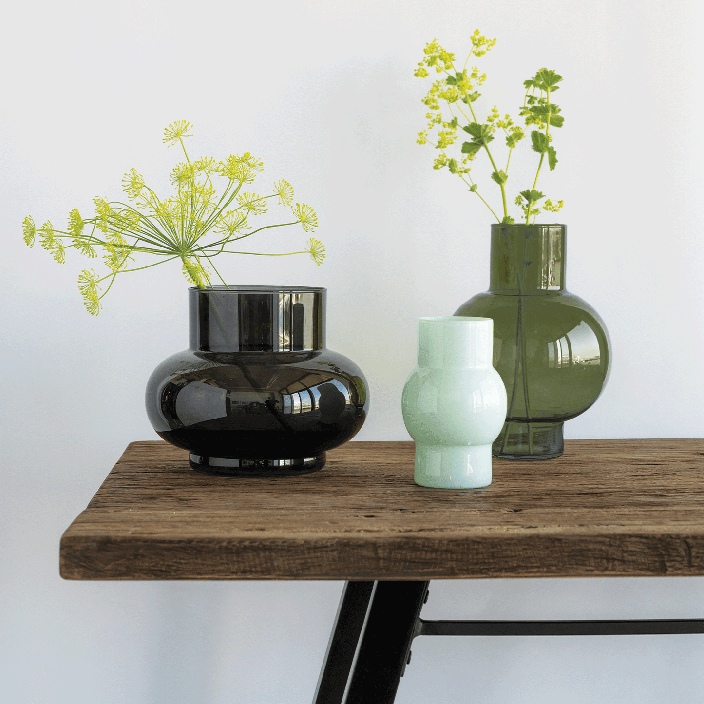 
                  
                    Duck Green Tummy A Vase
                  
                