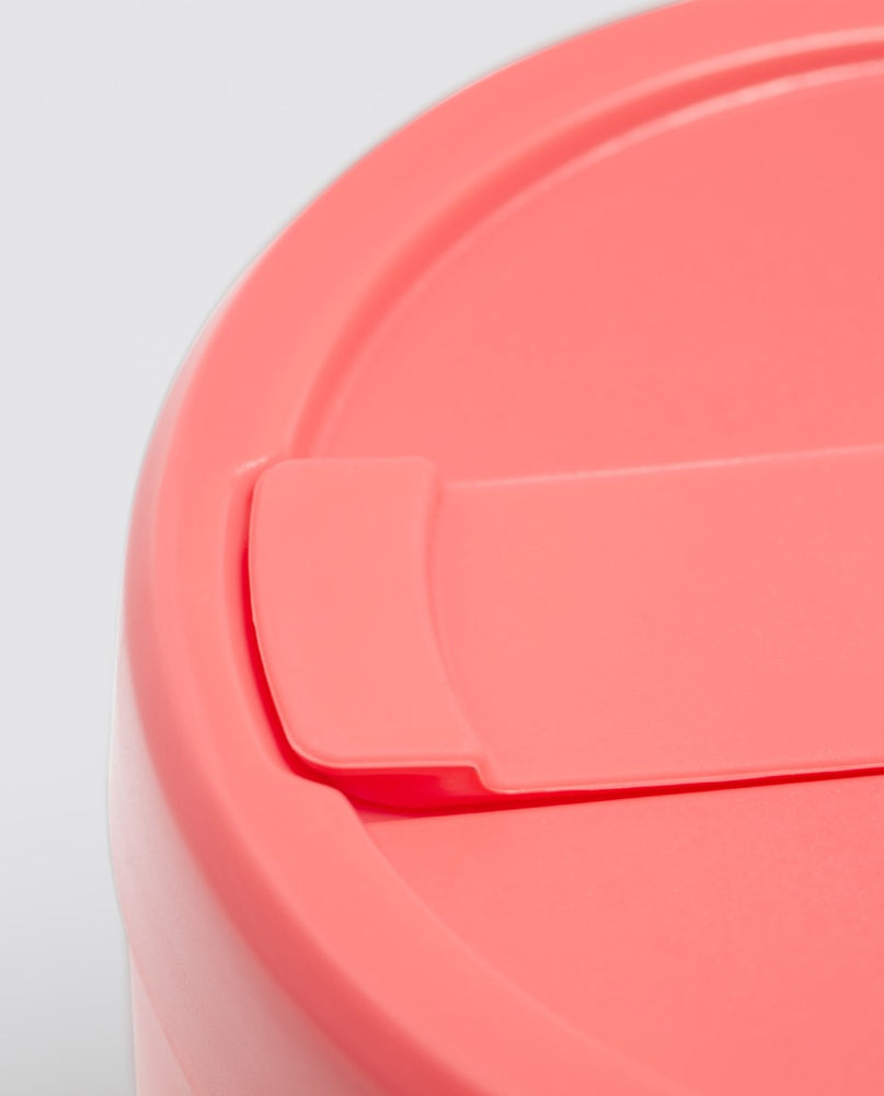 
                  
                    12oz Coral Pink Collapsible Coffee Cup
                  
                