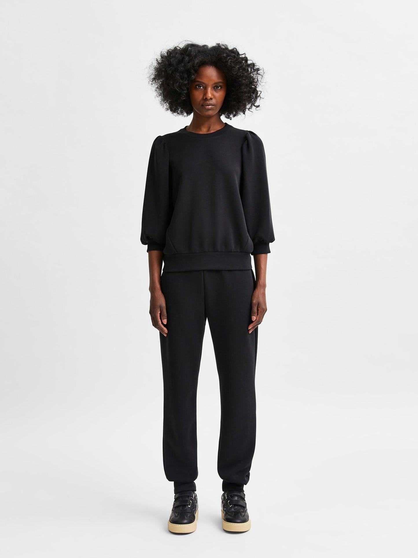 
                  
                    SLFTENNY Schwarzer 3/4 Sweatpullover
                  
                