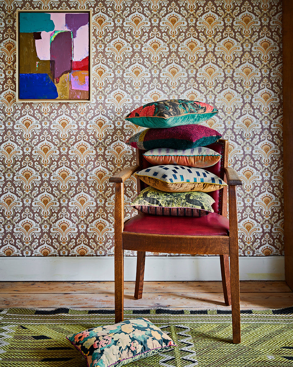 
                  
                    Bedruckter Retro-Teppich 
                  
                