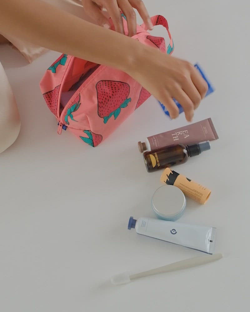 
                  
                    Laden und Abspielen von Videos im Galerie-Viewer, DOPP KIT Honey Leopard Tasche
                  
                