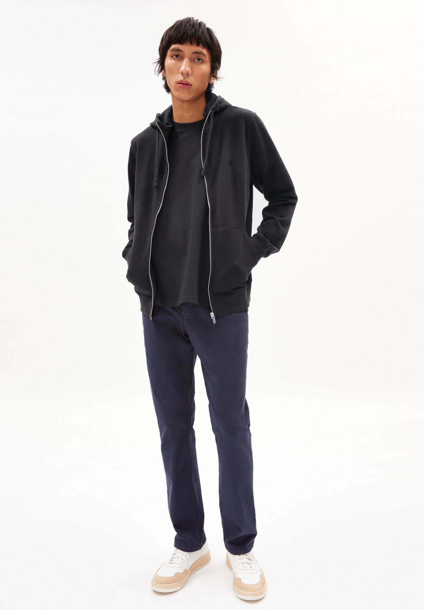 
                  
                    GAASTON COMFORT Graphite Strickjacke
                  
                