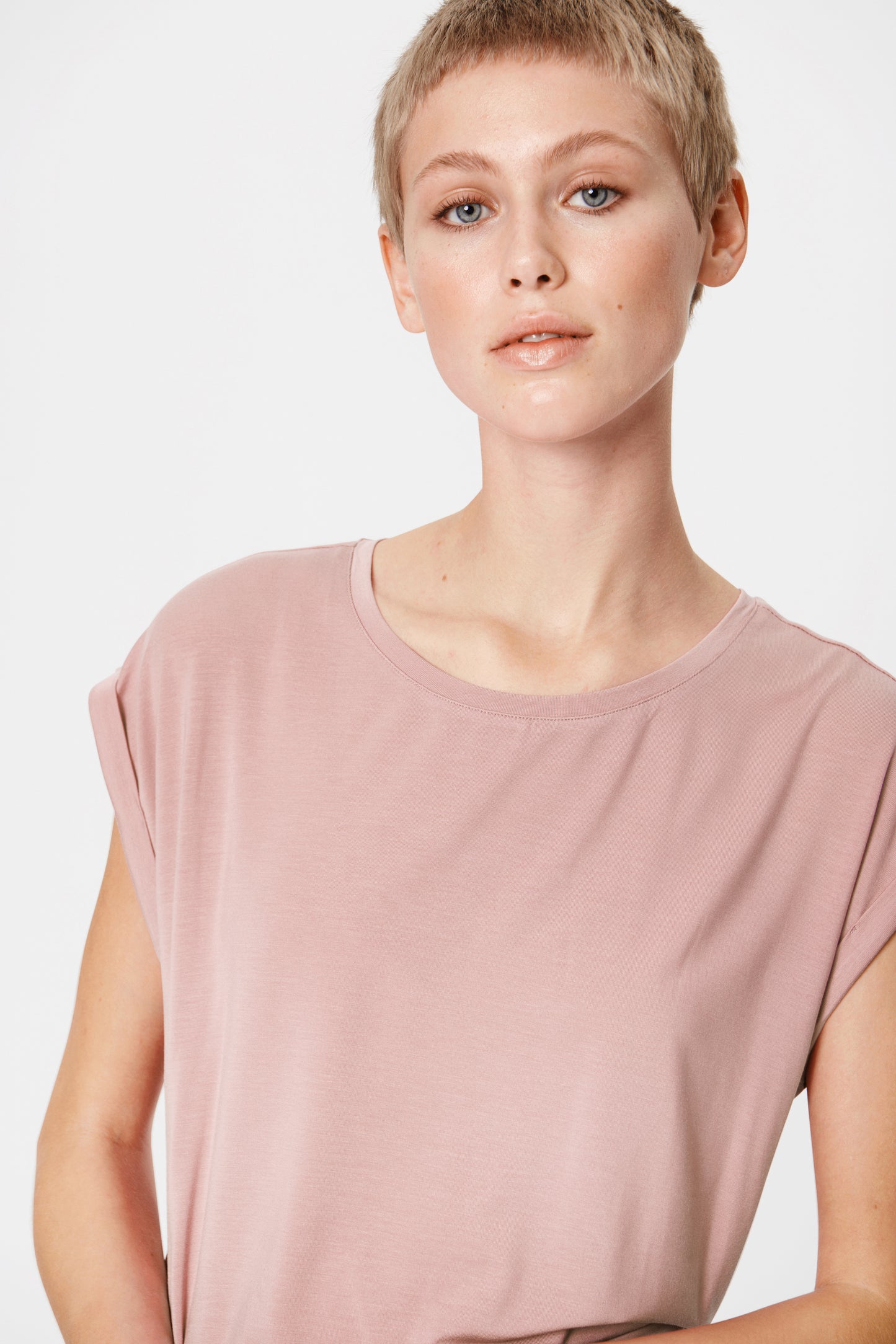 
                  
                    ADELIASZ Sepia Rose T-Shirt
                  
                