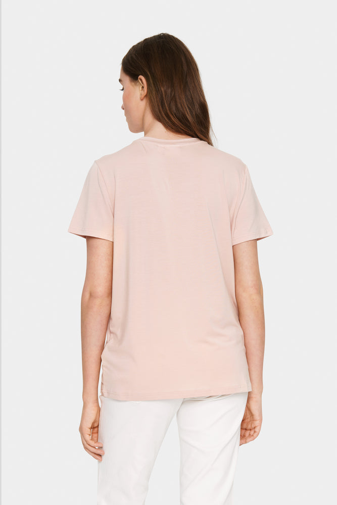 
                  
                    ADELIASZ Sepia Rose Reguläres T-Shirt
                  
                