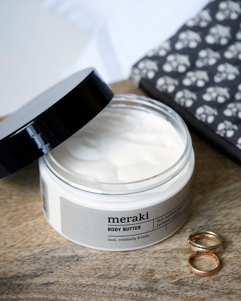 
                  
                    Silky Mist Body Butter
                  
                