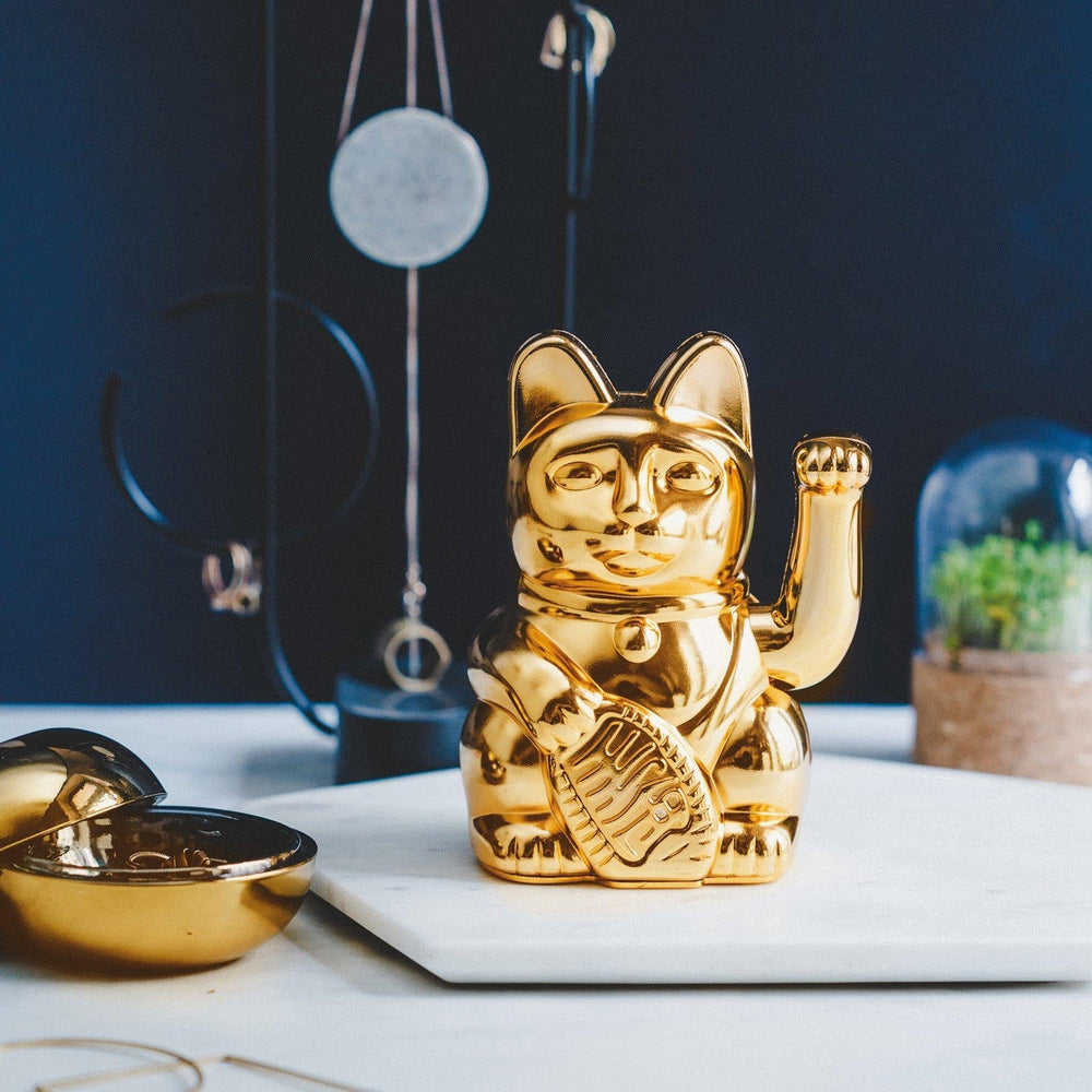 MANEKI NEKO Shiny Gold Lucky Cat – Victoria met Albert