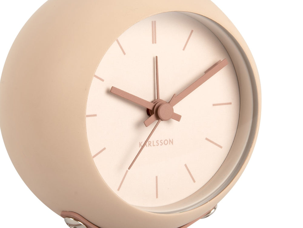 
                  
                    NIRVANA GLOBE Sandbrauner Wecker
                  
                