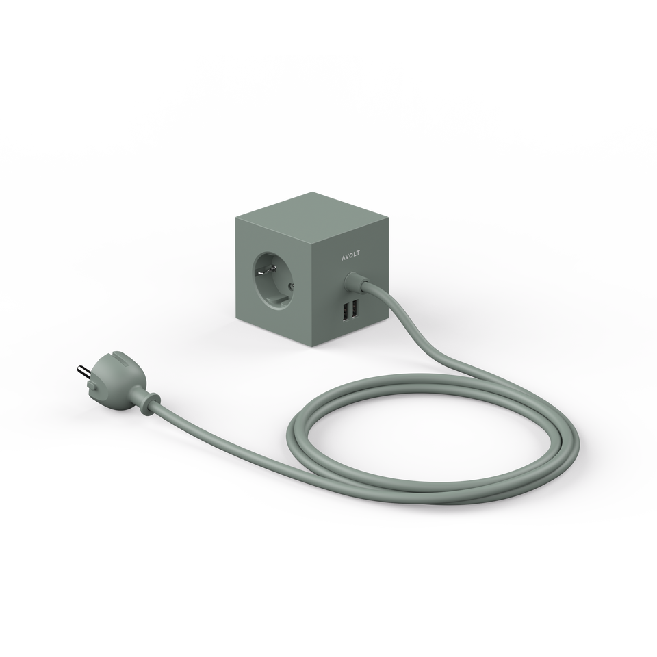 
                  
                    SQUARE 1 Eichengrüner Magnet und USB-Verlängerungskabel
                  
                