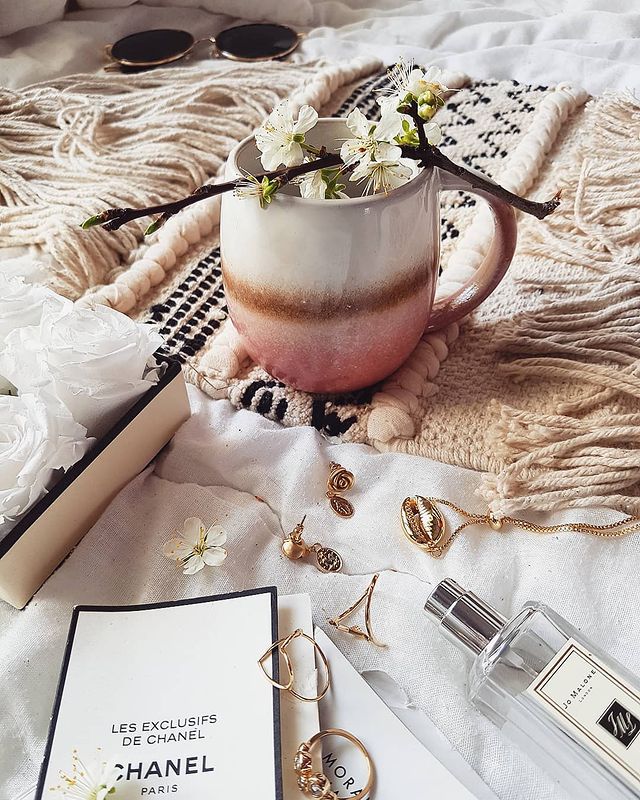 
                  
                    Pink Dip Glazed Ombre Mug
                  
                