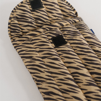 
                  
                    13-Zoll-Puffy-Laptop-Hülle mit Tigerstreifen
                  
                