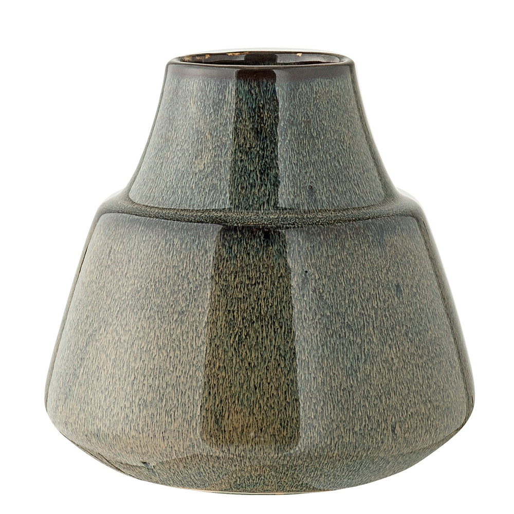 
                  
                    BERNA Vase aus grünem Steingut
                  
                