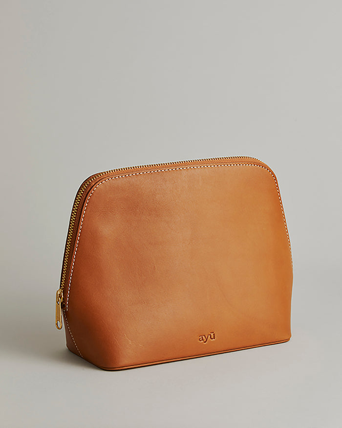 Kulturtasche aus braunem Ayu-Leder 