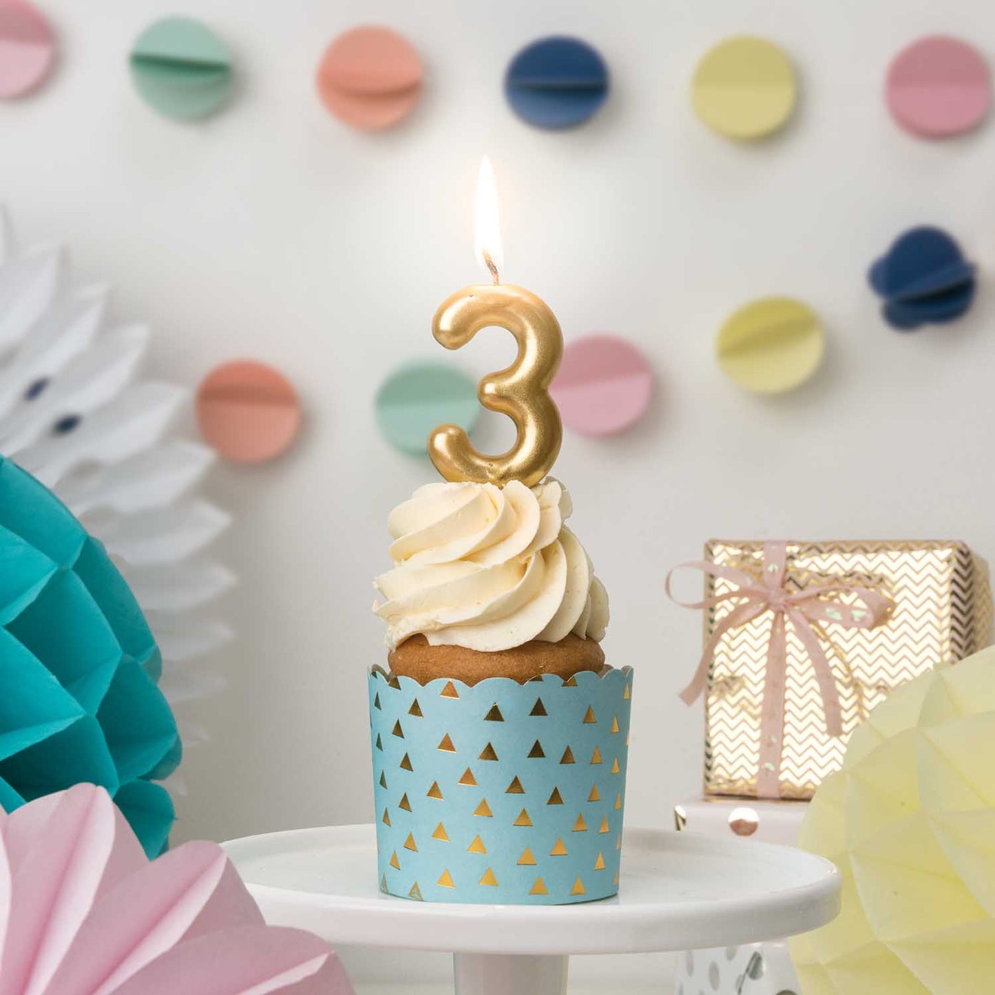 
                  
                    Gold Number 3 Candle
                  
                