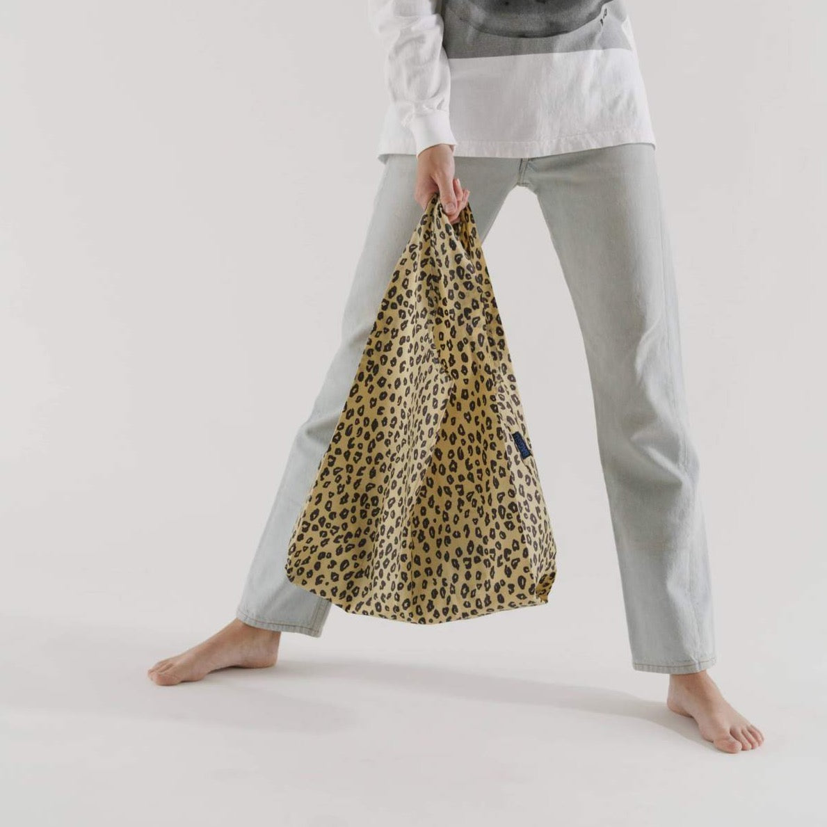 
                  
                    STANDARD BAGGU Honey Leopard Bag
                  
                