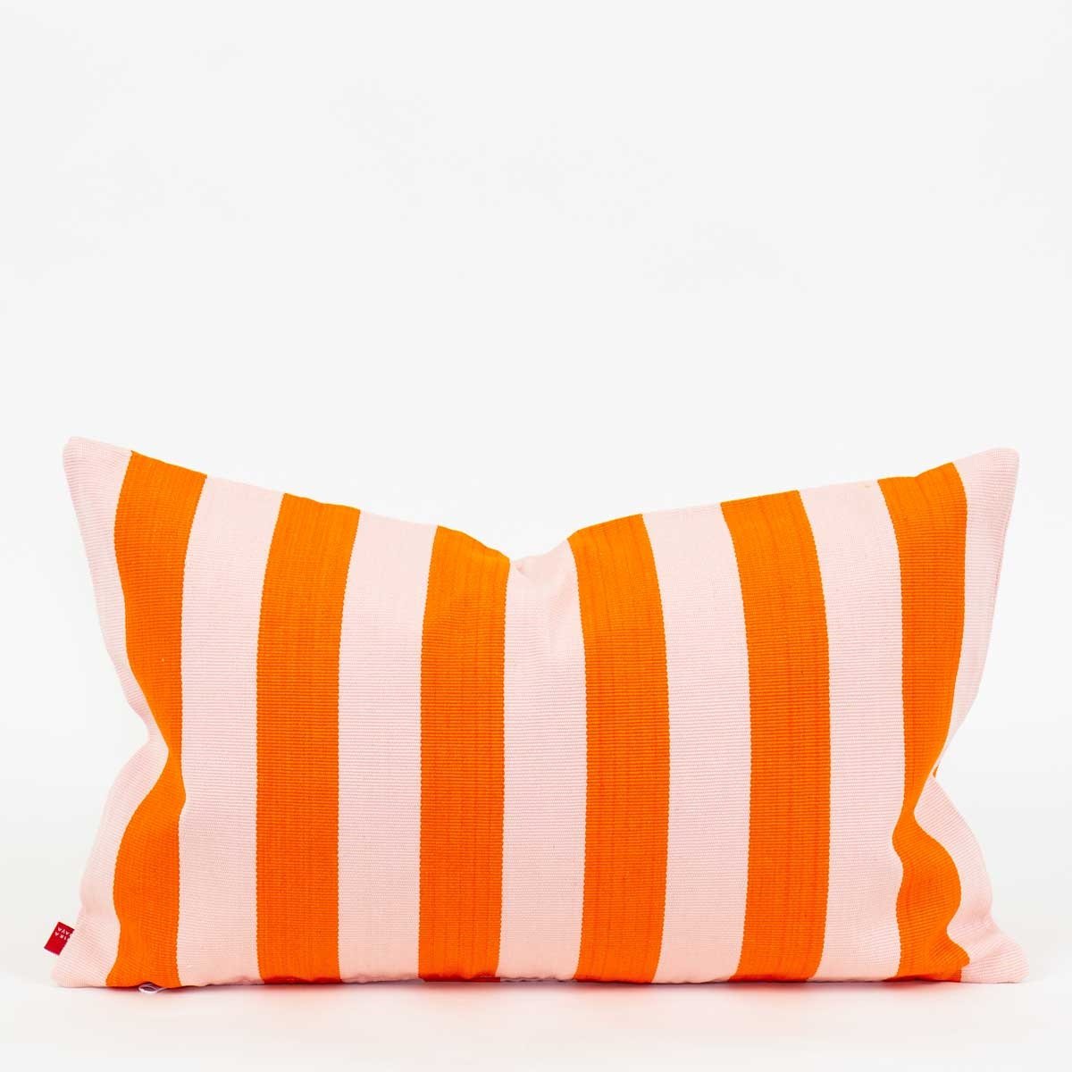 
                  
                    CARLA Orange-Rosa Kissen
                  
                
