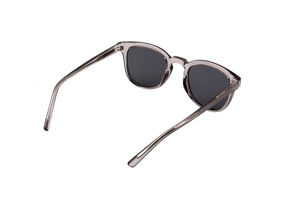 
                  
                    BATE Graue transparente Sonnenbrille 
                  
                