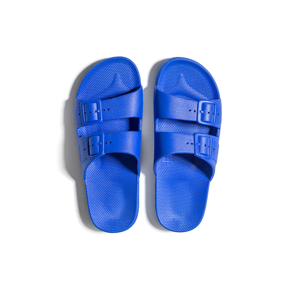 Blue Sandles