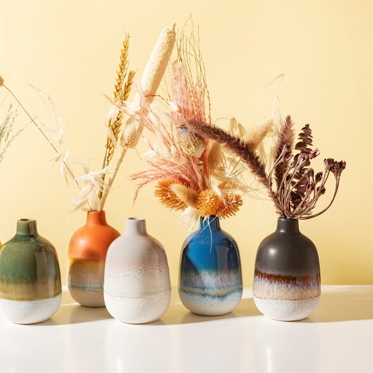 
                  
                    Vase mit schwarzer Mojave-Glasur
                  
                