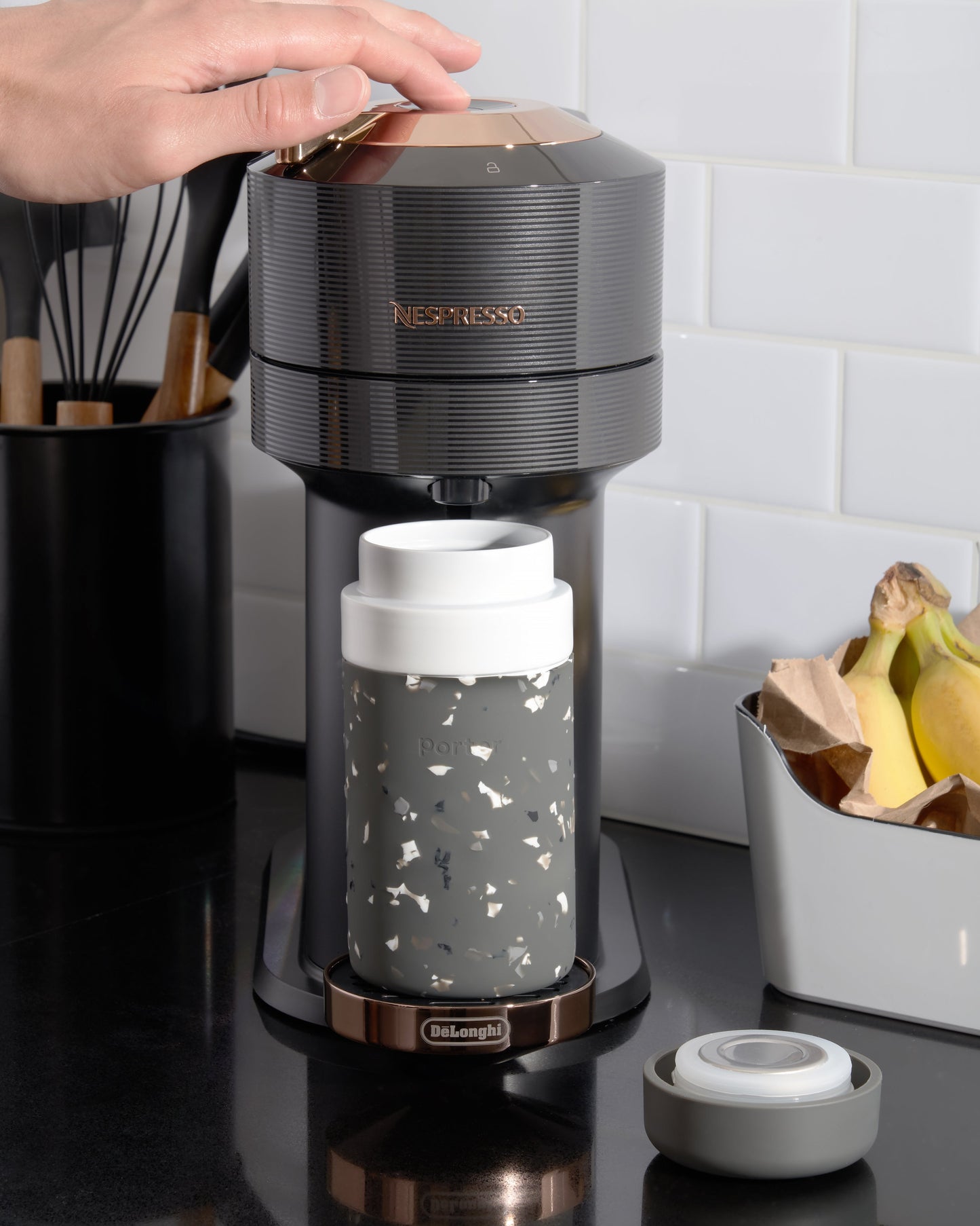
                  
                    PORTER Charcoal Isolierte Terrazzo-Flasche 
                  
                