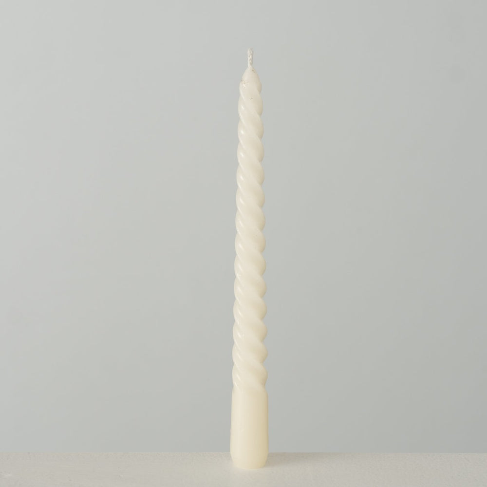 
                  
                    TWISTO Creme Candle
                  
                