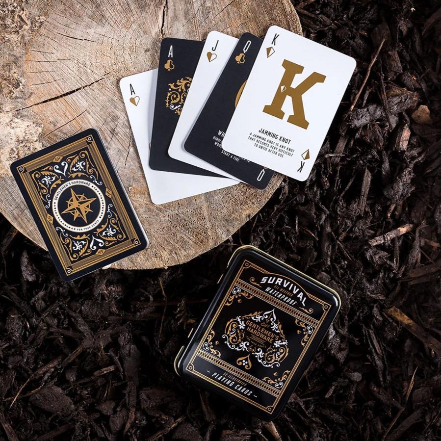 
                  
                    Gentlemen's Hardware Campfire Survival Spielkarten
                  
                