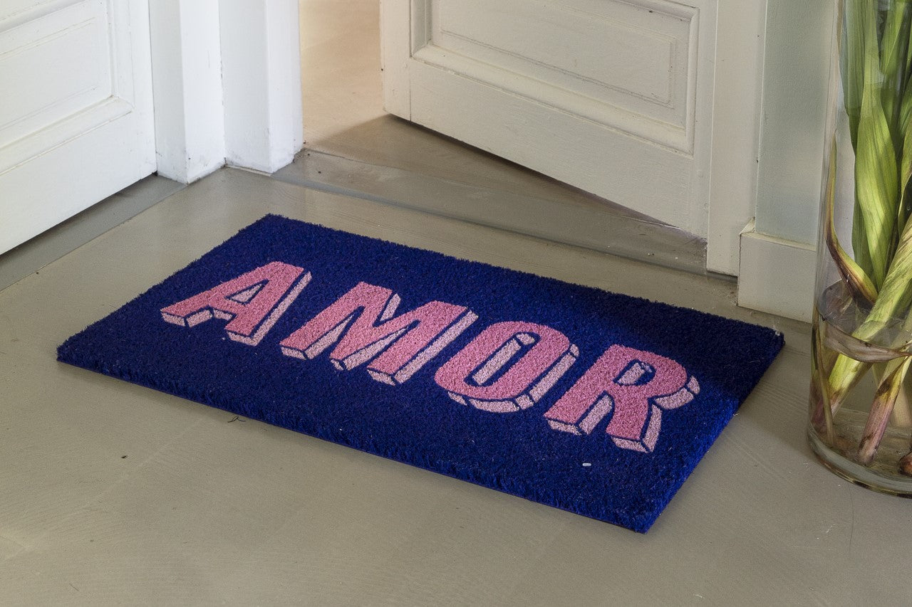 
                  
                    Amor-Fußmatte
                  
                