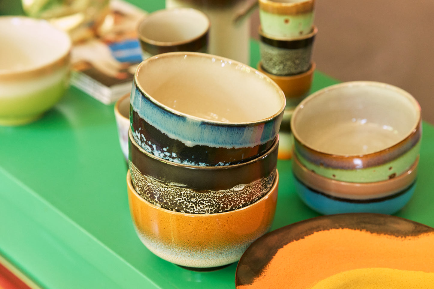 wohnen accessoires -  Stilvolle Keramik Schale im 70er Design  