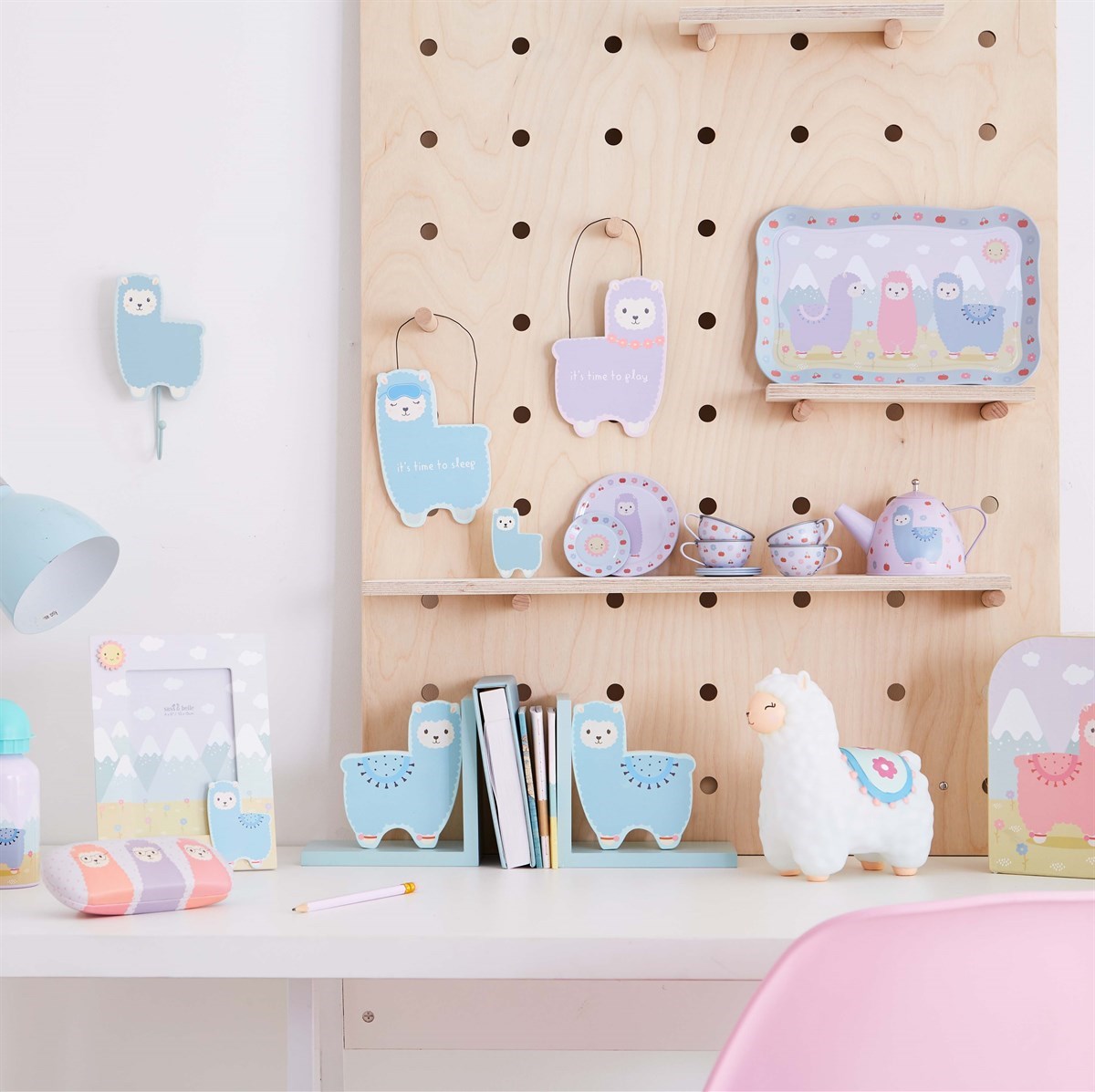 
                  
                    Little Llama Night Light
                  
                