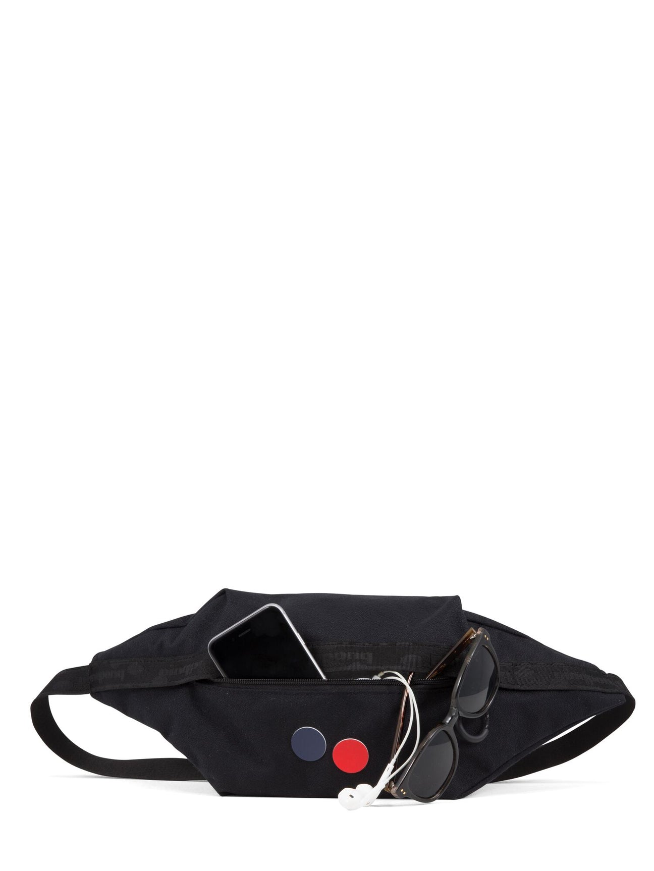 
                  
                    NIK – Verwurzelte schwarze Tasche
                  
                