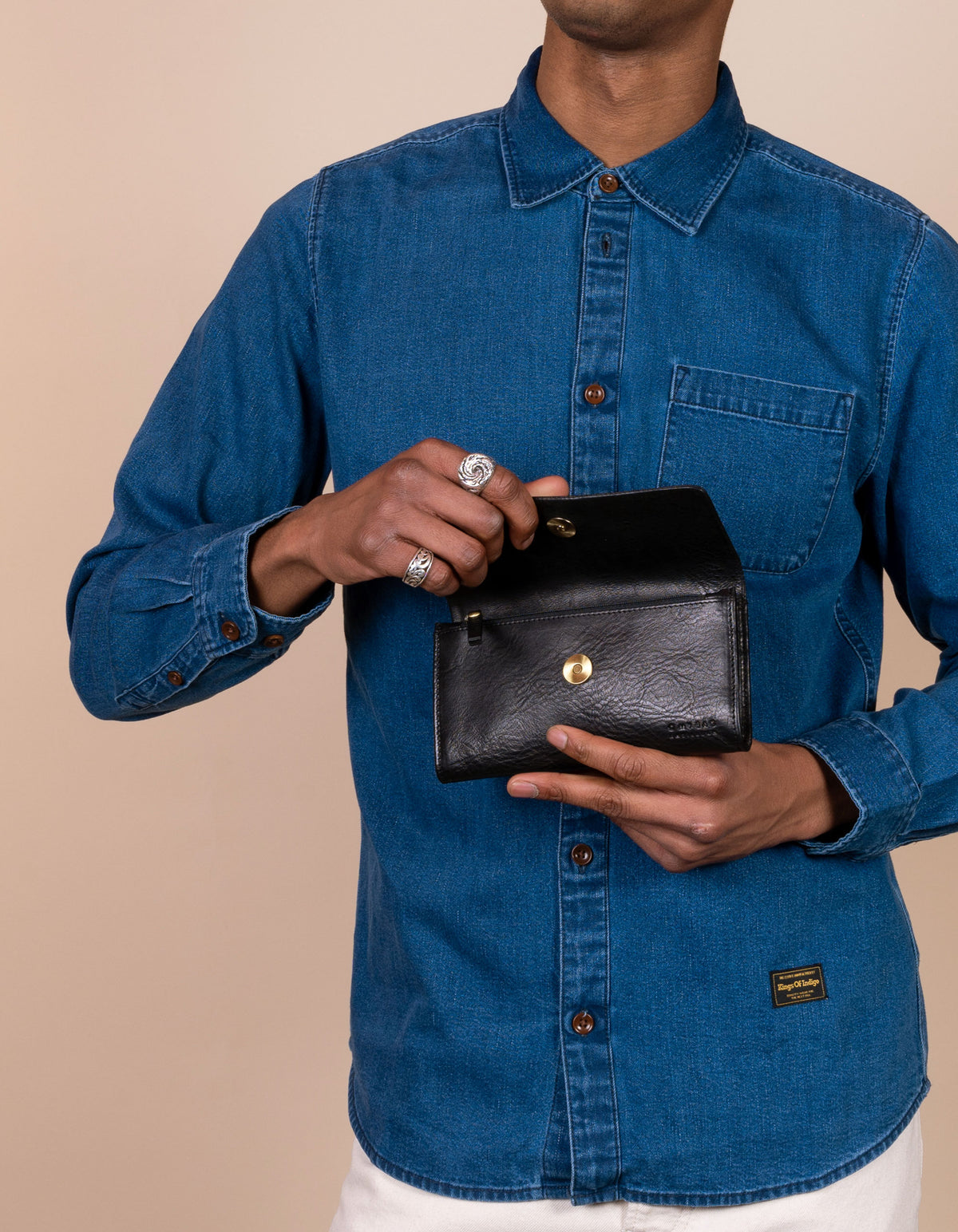 
                  
                    PAU'S Black Stromboli Leather Pouch Wallet
                  
                