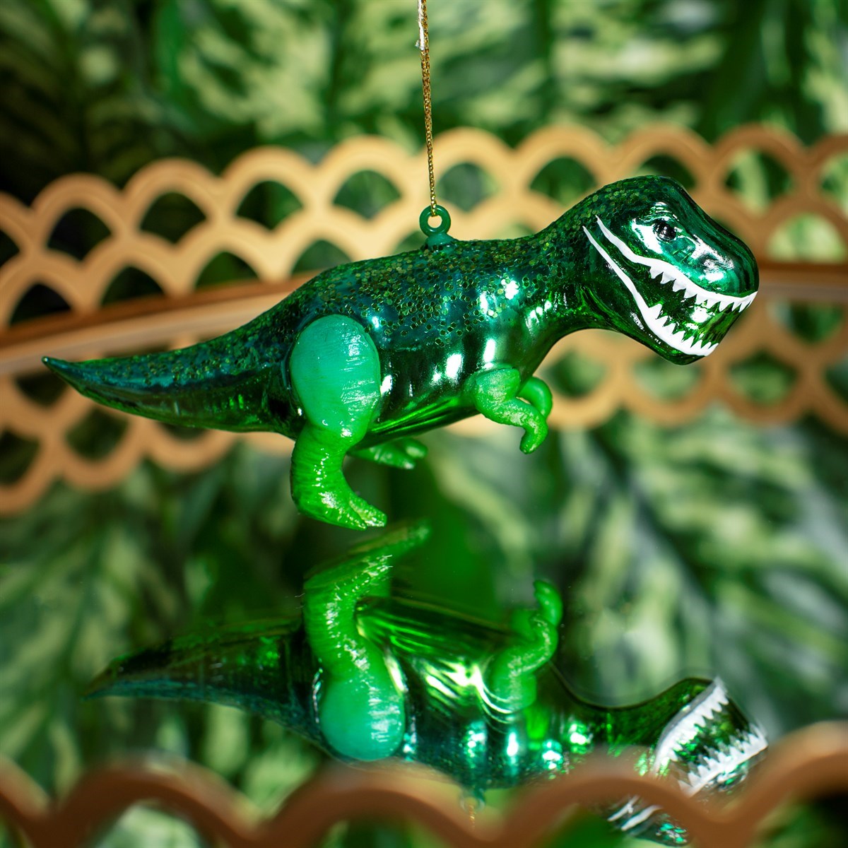 
                  
                    T Rex Christbaumkugel 
                  
                