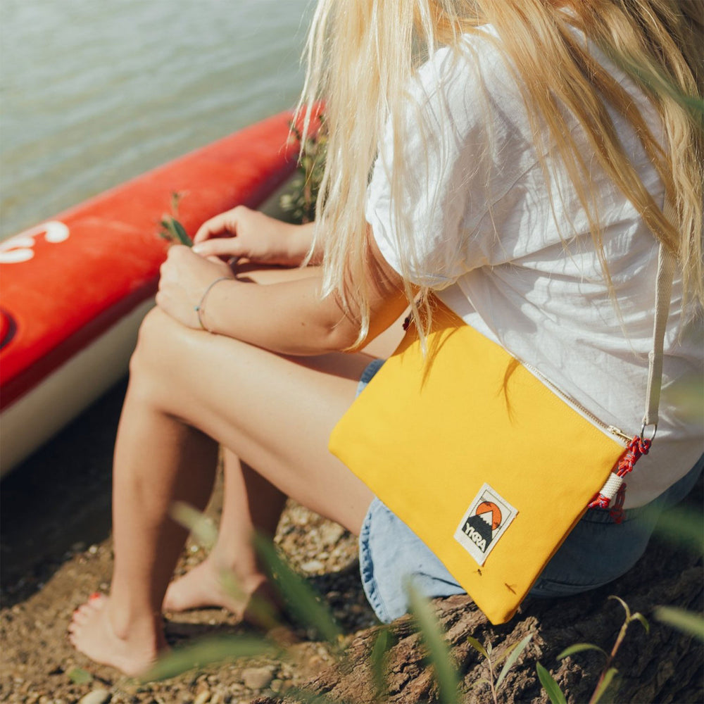 
                  
                    SIDE POUCH Yellow Bag
                  
                