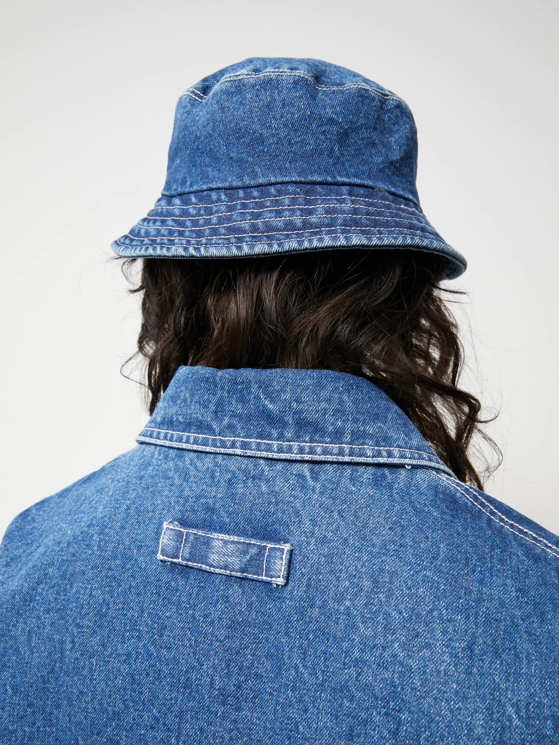 
                  
                    SISSEL Indigo-Jeansjacke
                  
                