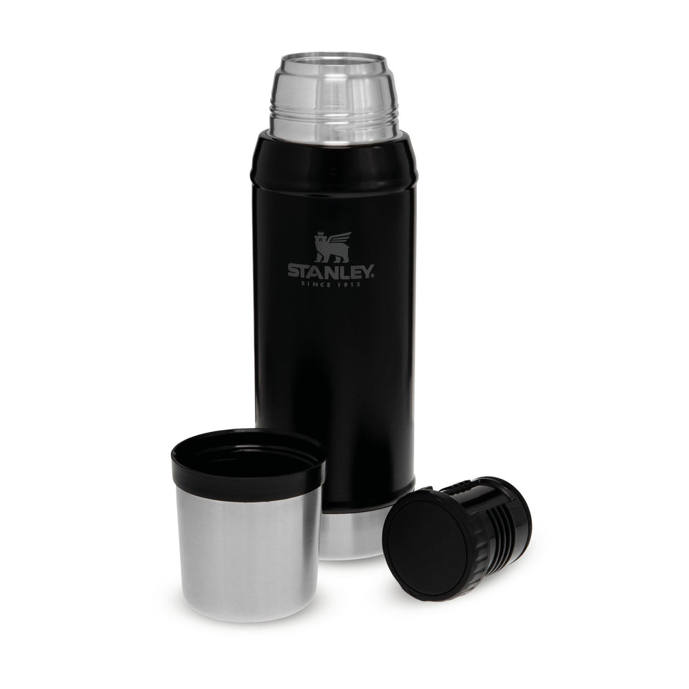 
                  
                    Matte Black Pebble Classic Legendary Flasche
                  
                
