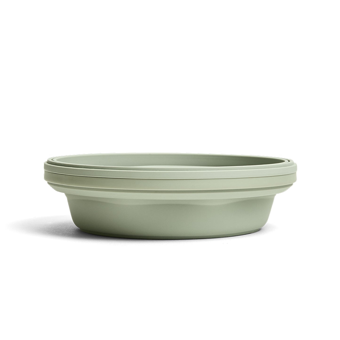 
                  
                    36 oz Sage Green Collapsible Bowl
                  
                