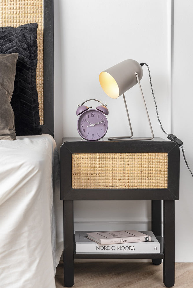 
                  
                    ENCHANT Tischlampe in Warmgrau
                  
                