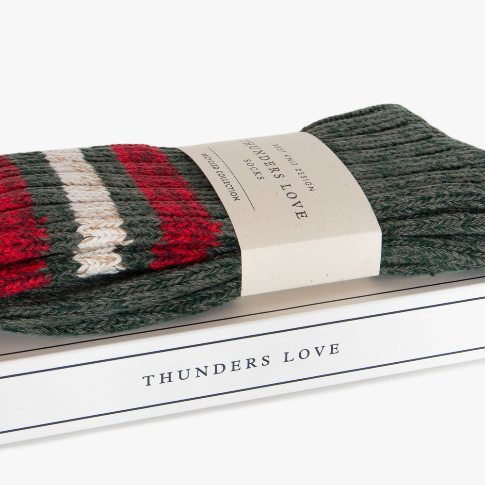 
                  
                    Outsiders Collection Rohgrüne Socken
                  
                