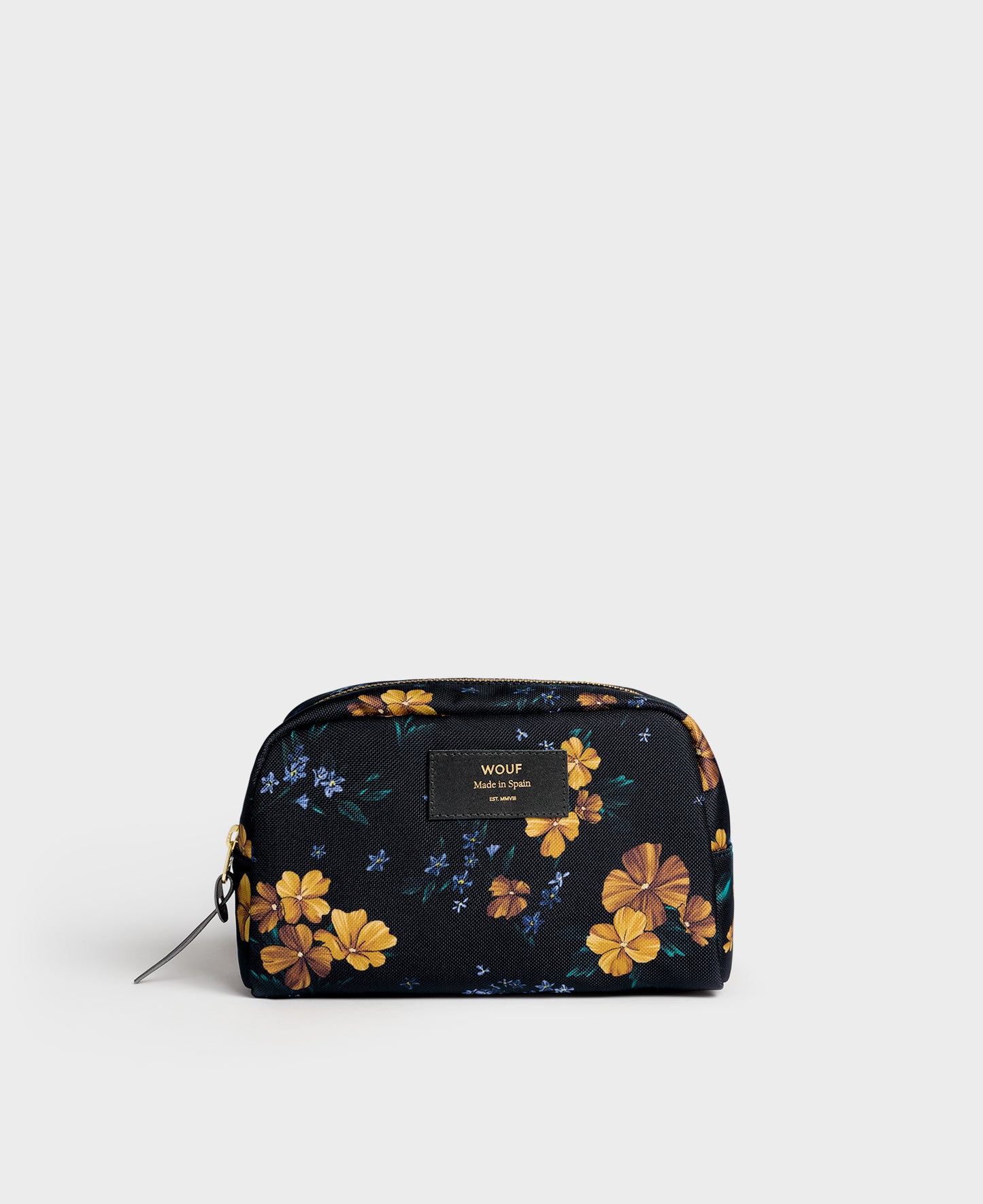 
                  
                    ADELE Große Kosmetiktasche
                  
                