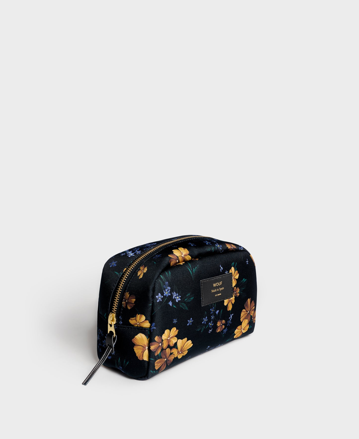 
                  
                    ADELE Große Kosmetiktasche
                  
                