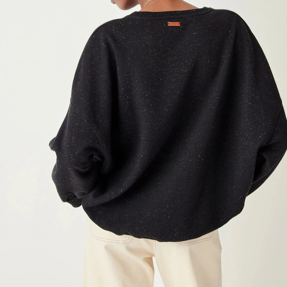 
                  
                    CHEBBI Pullover aus schwarzem Granit
                  
                