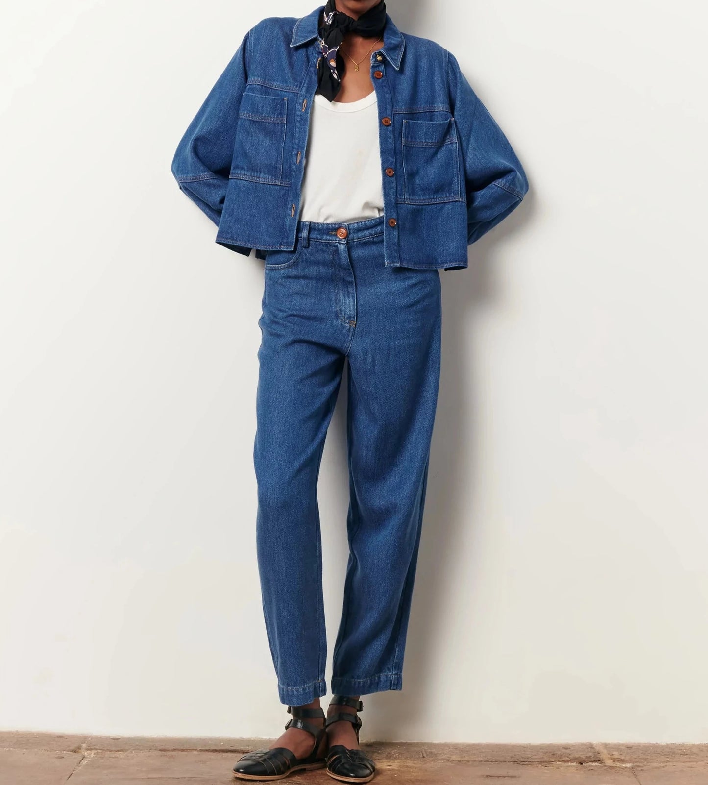 
                  
                    LEONE Denim Blue Jacket
                  
                