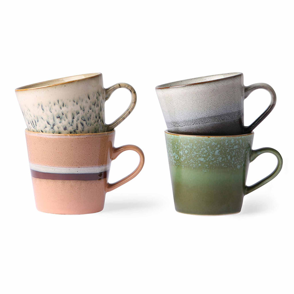 Mehrfarbige Cappuccino-Tassen aus Keramik im Stil der 70er (4er-Set)